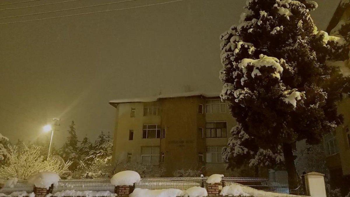 Karabük'te yangın söndürme çalışmalarında evini su basan kadın isyan etti