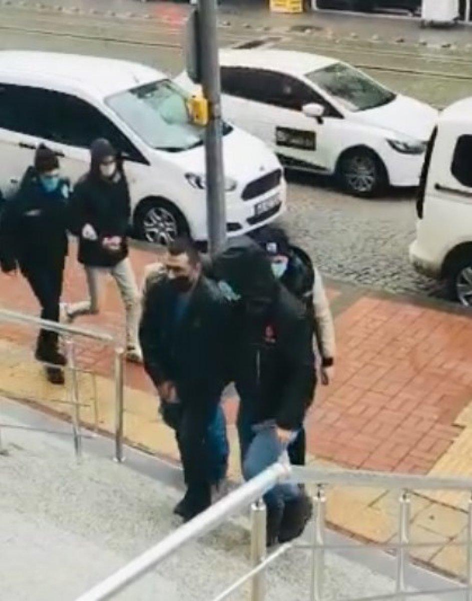 Kocaeli'de uyuşturucu operasyonu : 3 kişi tutuklandı