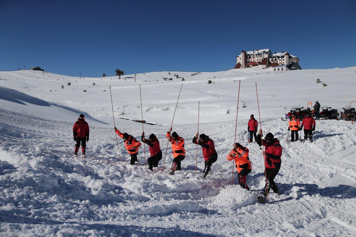 Uludağ’da nefes kesen çığ tatbikatı