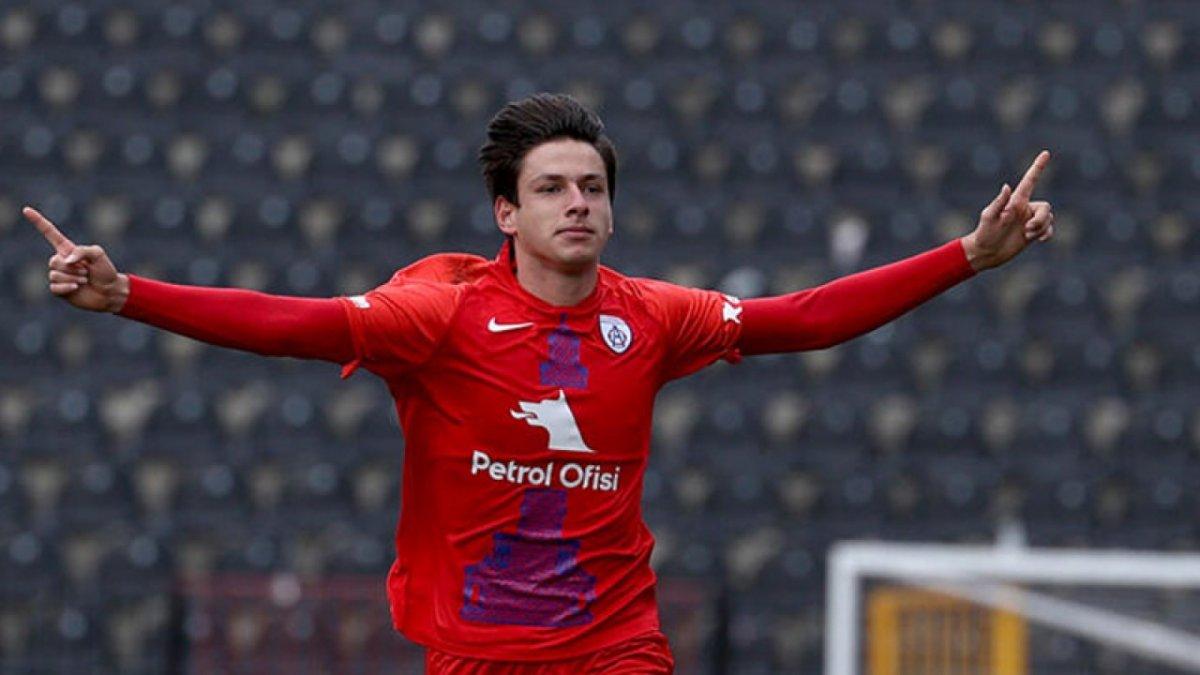 Enis Destan, Trabzonspor'la anlaştı