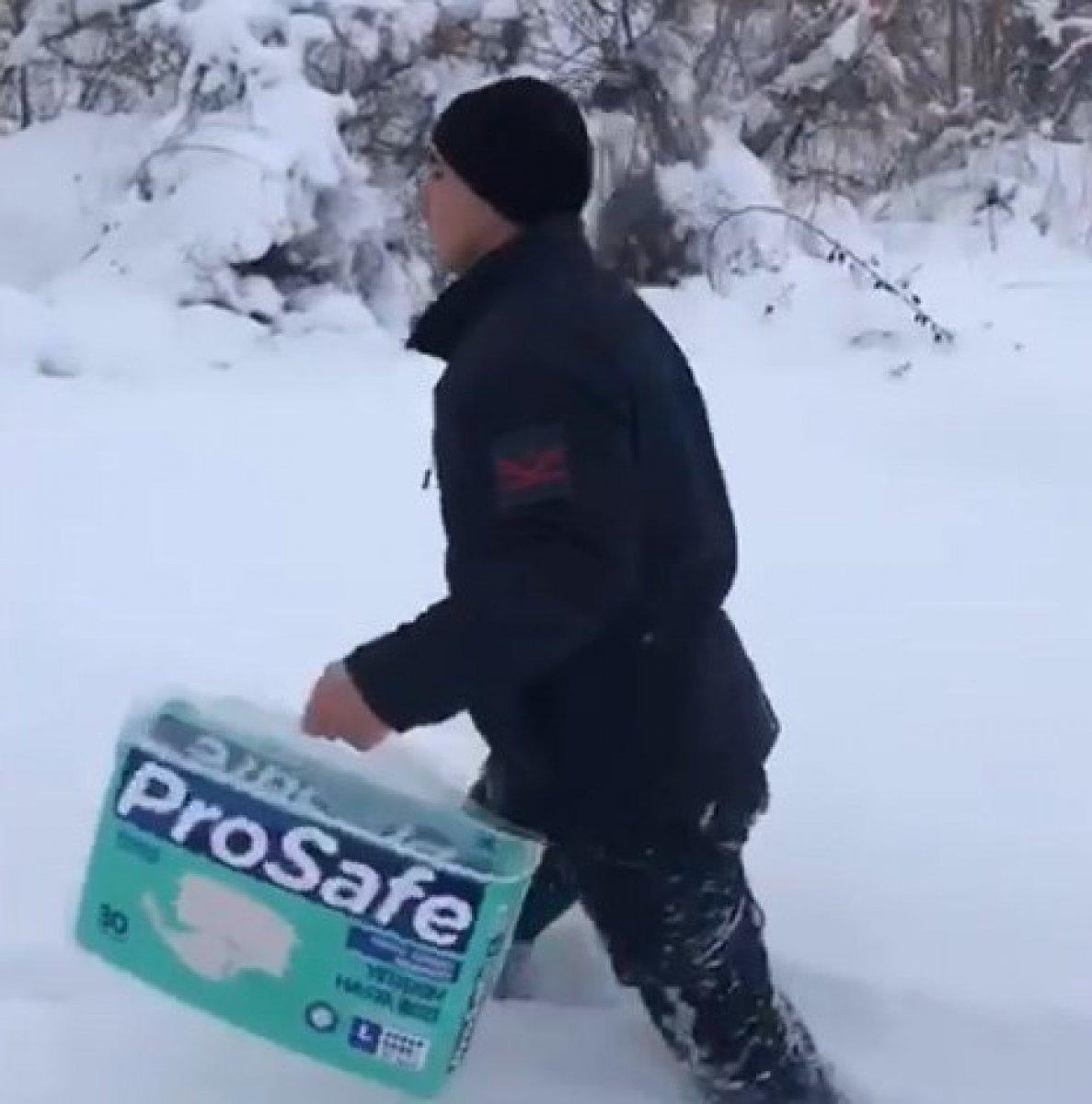 Elazığ'da ilacı biten hastanın yardımına jandarma yetişti