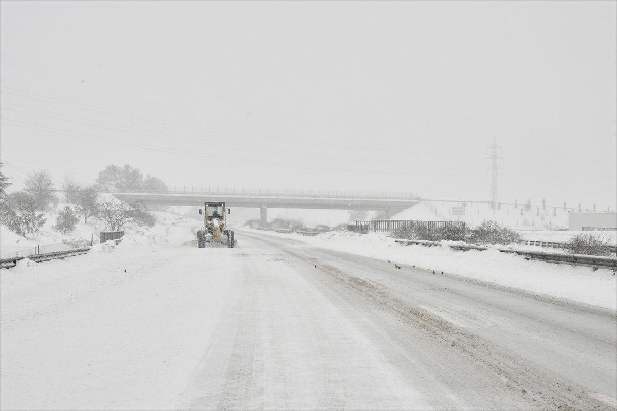 TAG'ın Gaziantep gişeleri, araç geçişine kapatıldı