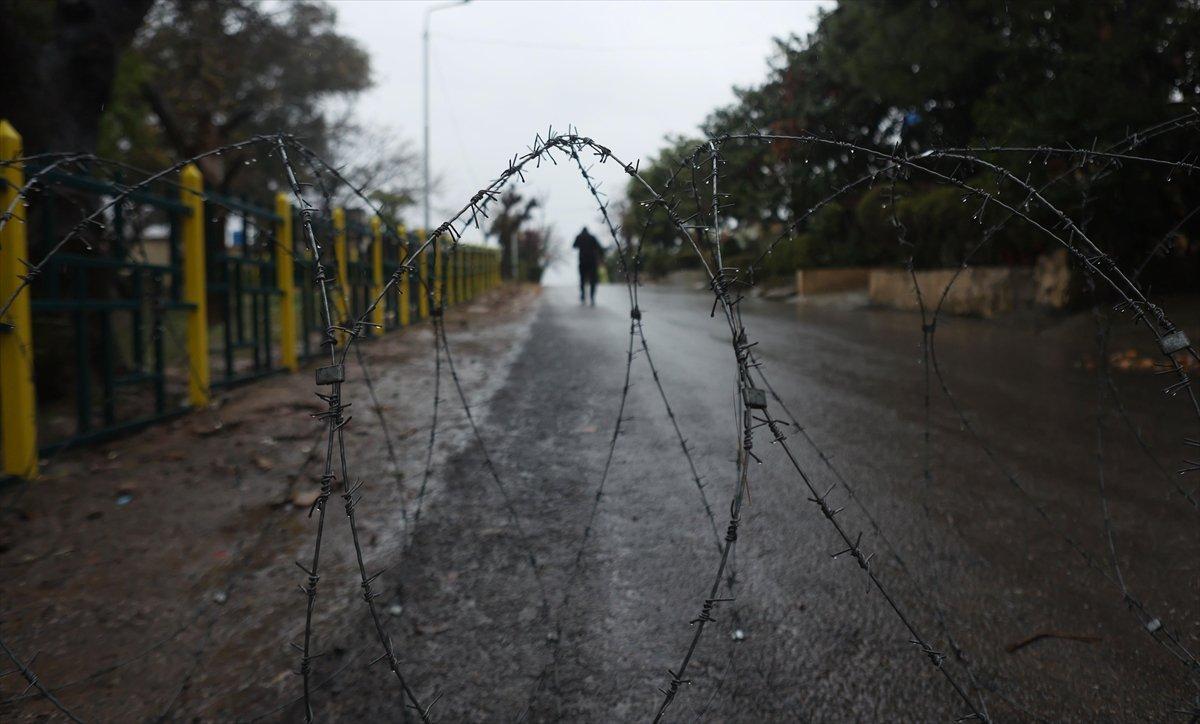 Pakistan'da kısmi sokağa çıkma yasağı başladı