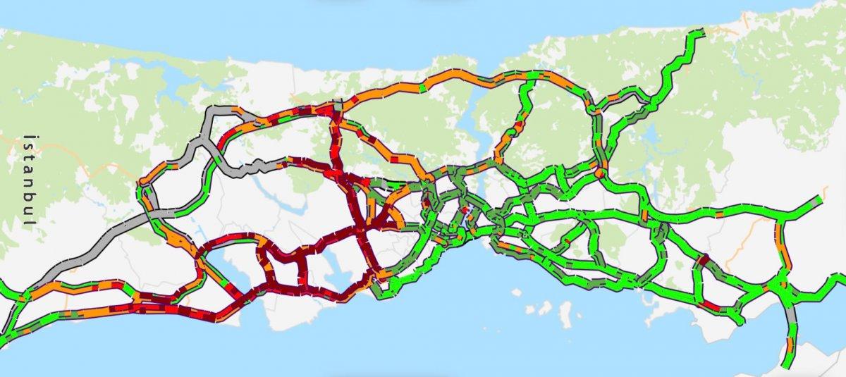 İstanbul kar çilesi çekerken Ekrem İmamoğlu balık keyfinde