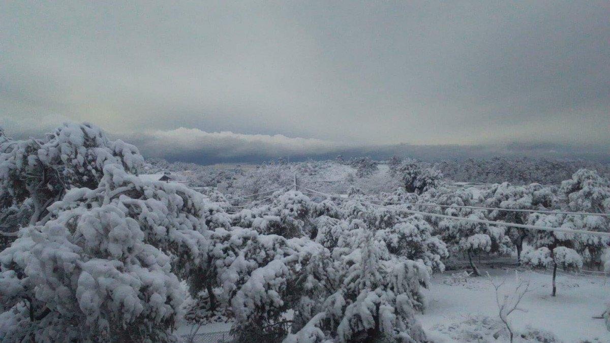 Bodrum'un yüksekleri beyaza büründü