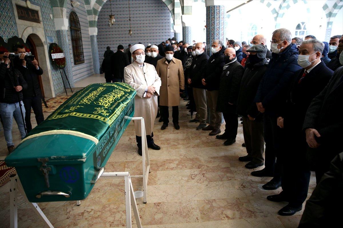 Ayberk Pekcan son yolculuğuna uğurlandı