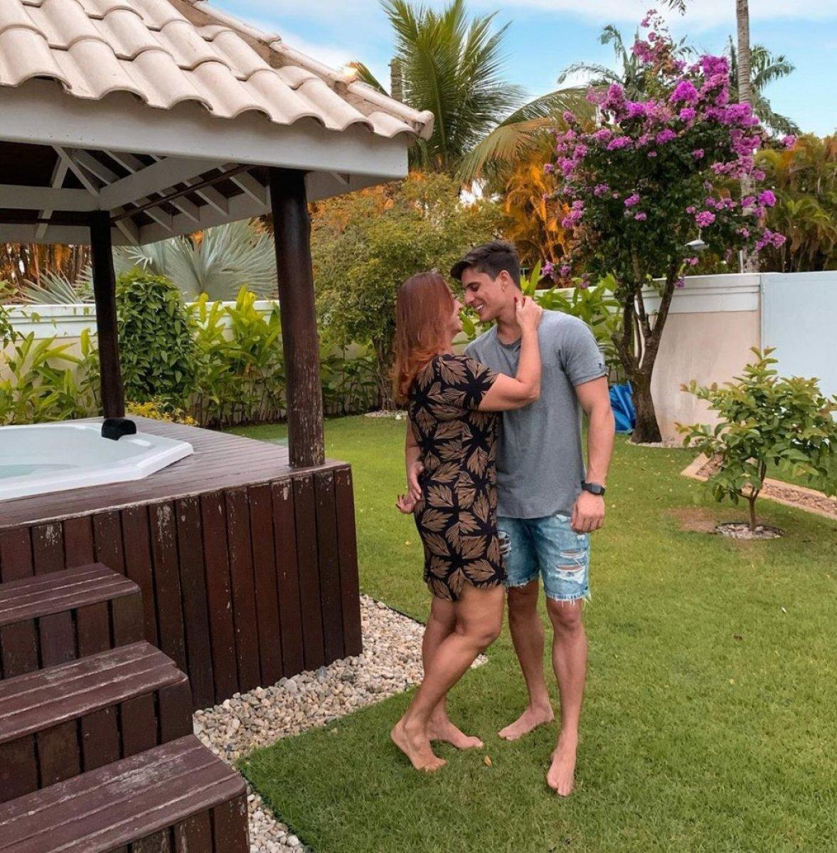 Neymar'ın annesine, sevgilisi saldırdı