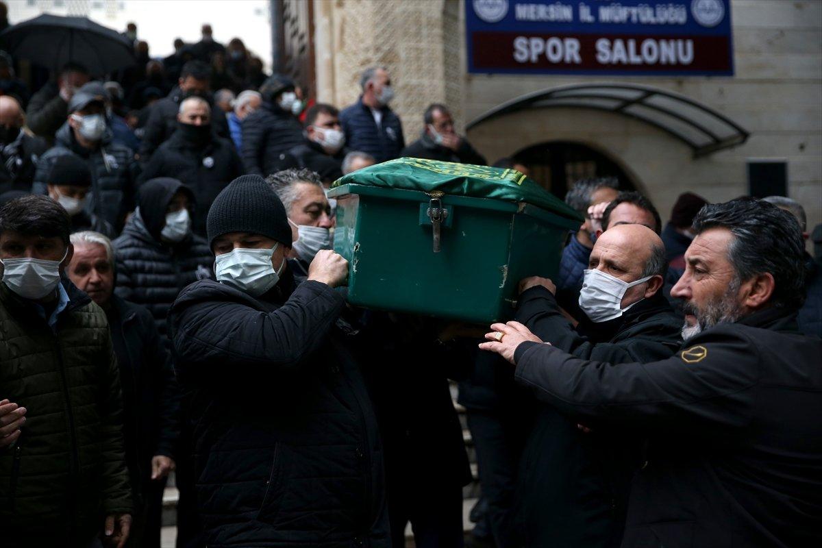 Ayberk Pekcan son yolculuğuna uğurlandı