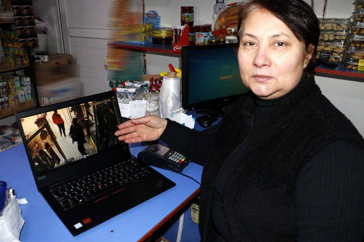 Çanakkale’de açık unutulan markette, aldıklarını kameraya gösterip ücreti bıraktılar