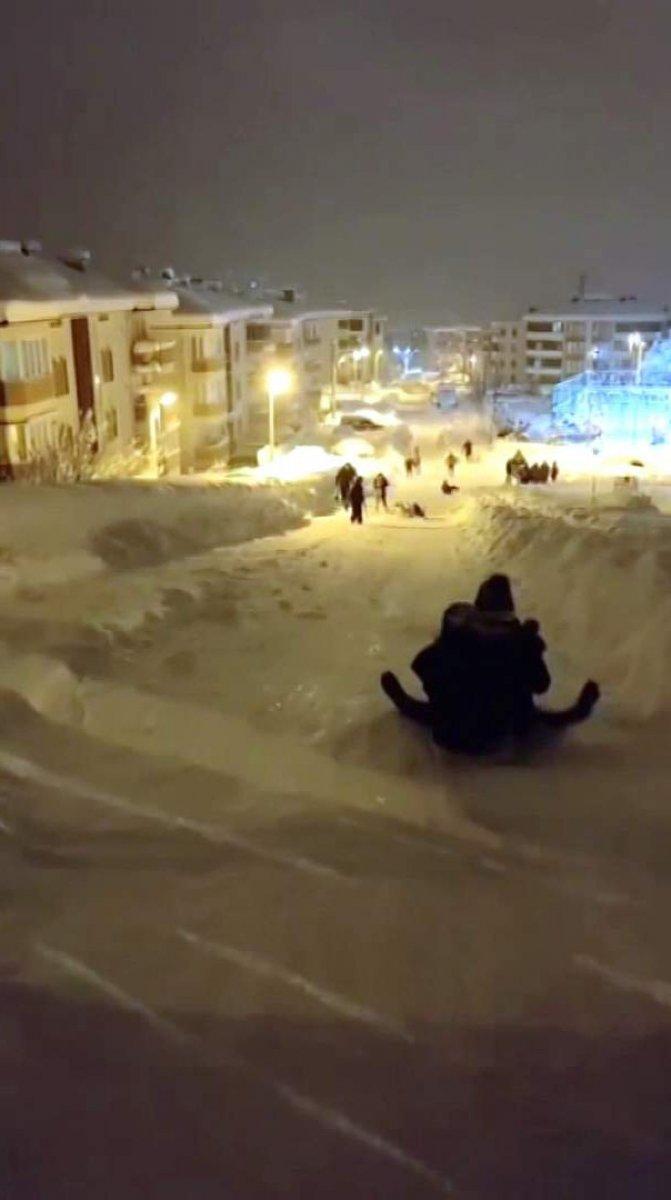 Karabüklülerin kar eğlencesi