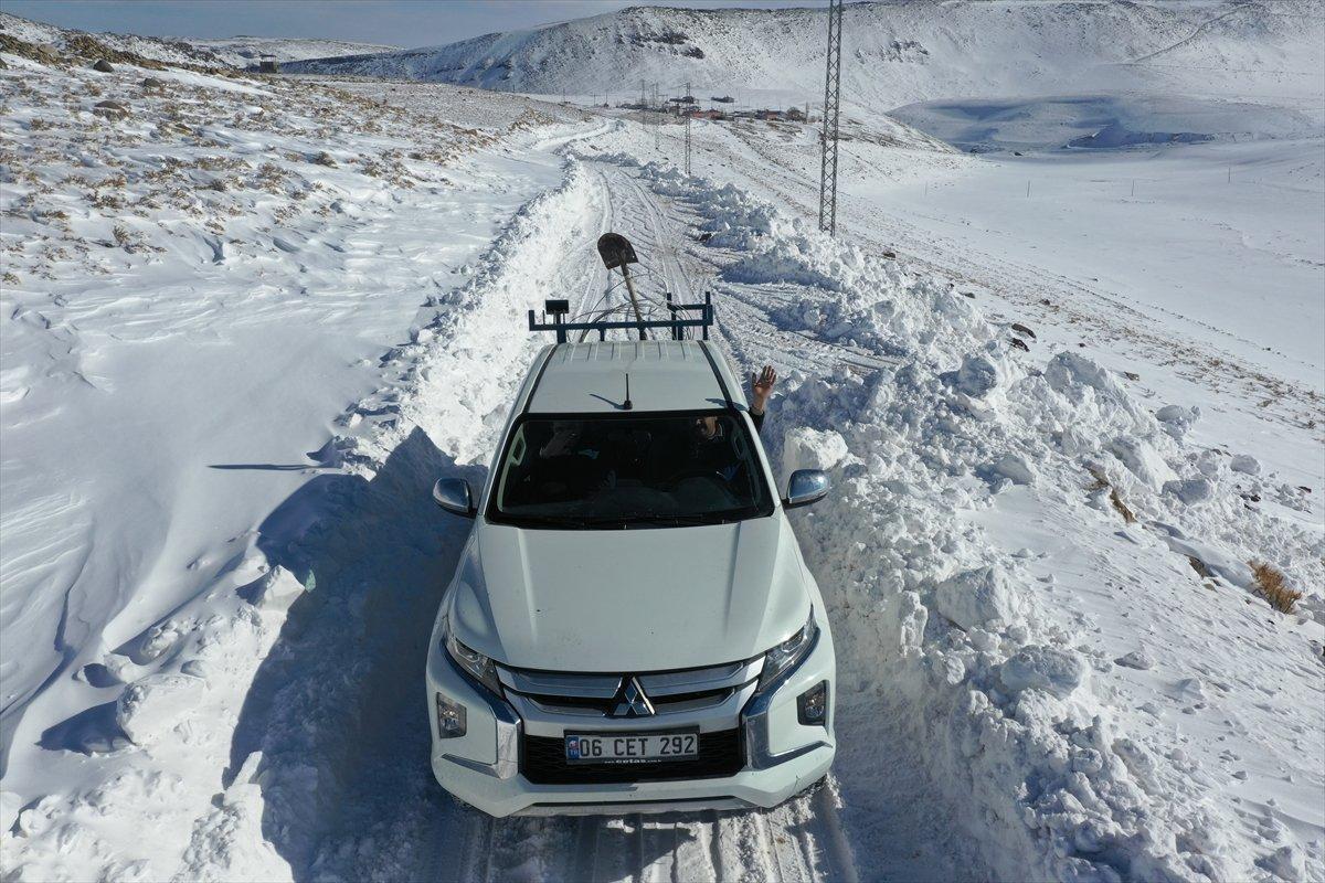 Iğdır'da ekipler, kesintisiz enerji için yoğun mesai yapıyor