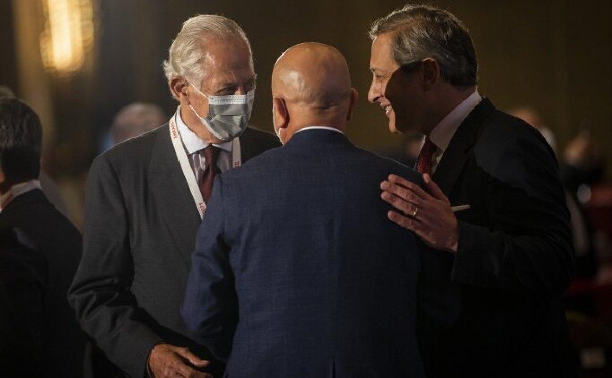 Burak Elmas taraftarın hedefinde