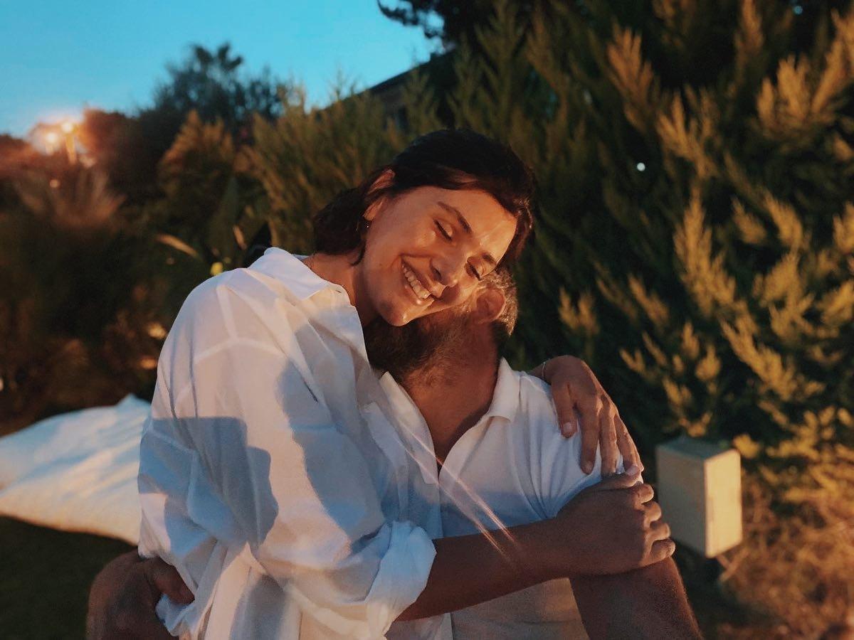 Bergüzar Korel ve Halit Ergenç Londra'ya yerleşiyor