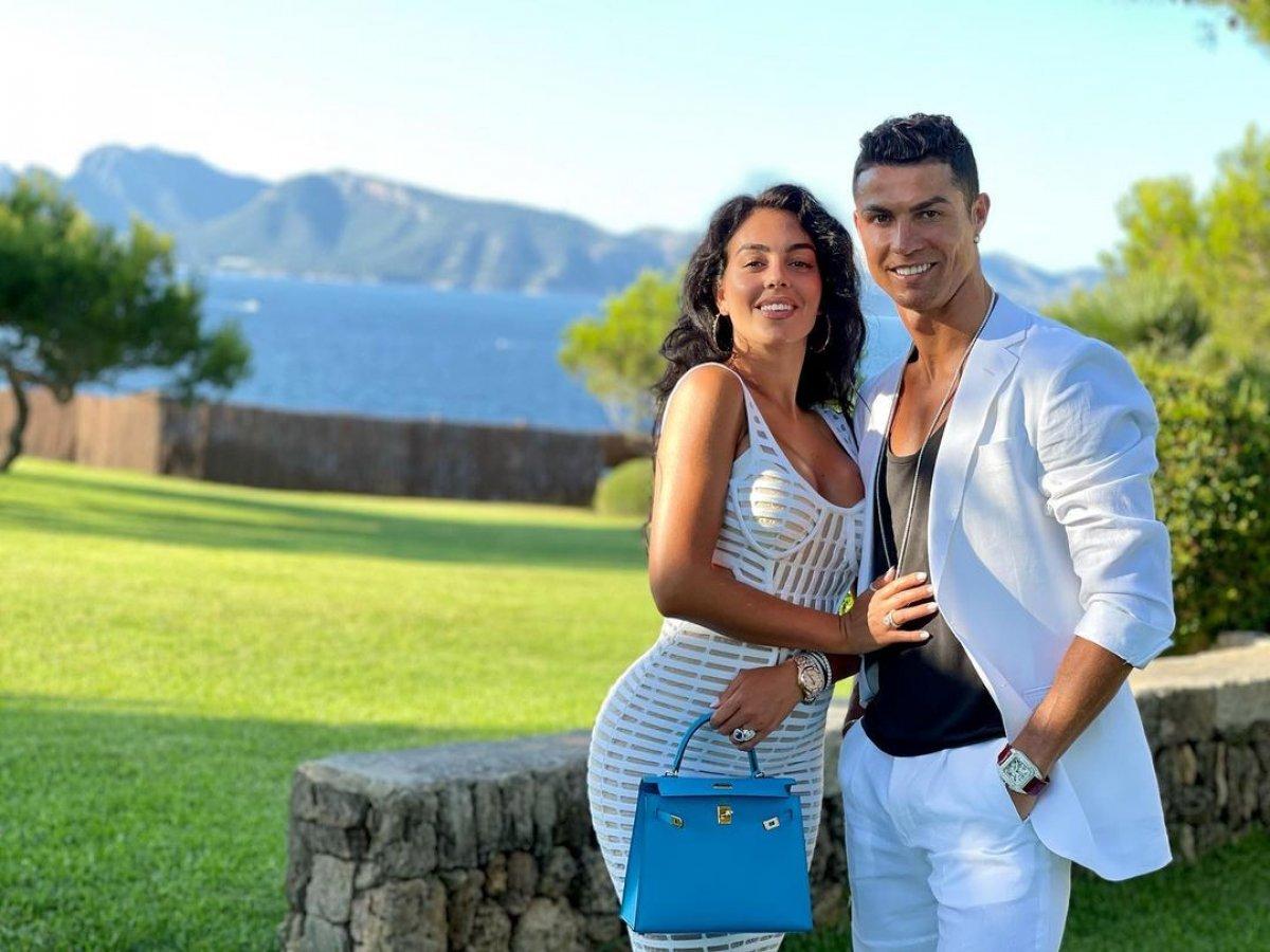 Ailesi Ronaldo’nun nişanlısı Georgina’yı anlattı