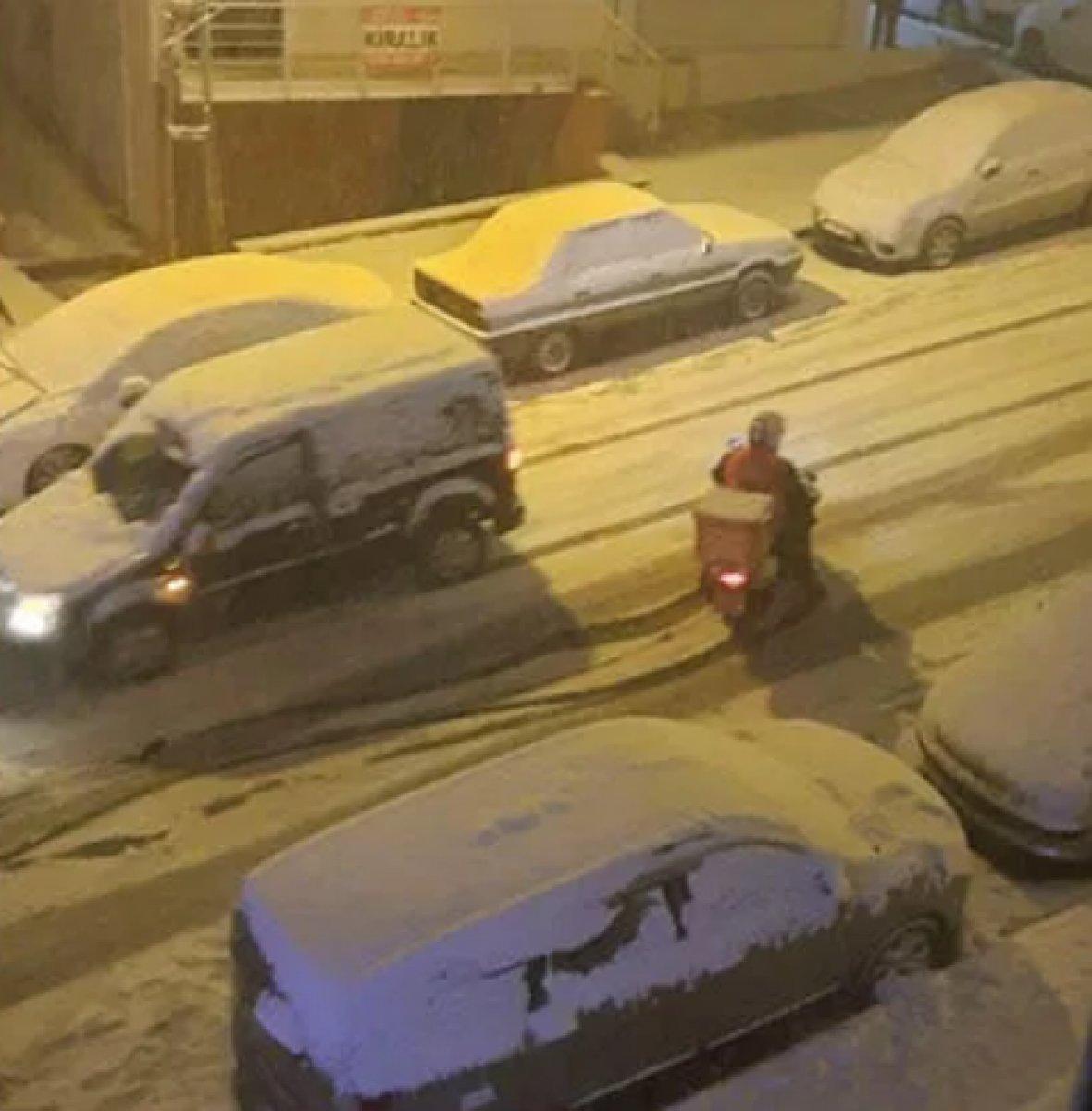 Vali Yerlikaya: Motosikletlilerin trafiğe çıkış yasağı sürmektedir