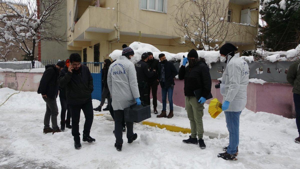 Sultanbeyli’de şizofreni hastası, annesini öldürdü