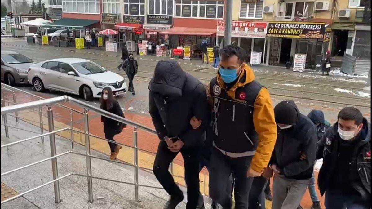 Kocaeli'de 1 günde 100 kilograma yakın uyuşturucu ele geçirildi