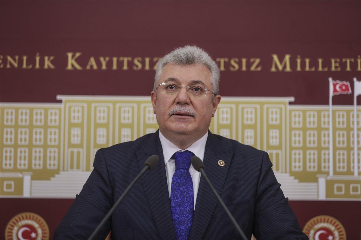 Muhammet Emin Akbaşoğlu, Ekrem İmamoğlu'nu eleştirdi