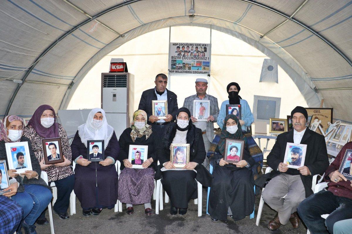 Evlat nöbetindeki baba: 8 senedir evladımın sesini duymadım