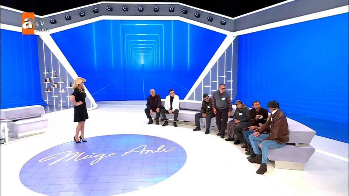 Müge Anlı'da Fahriye Büyükçiçek'in amcası, kocasına yumruk attı