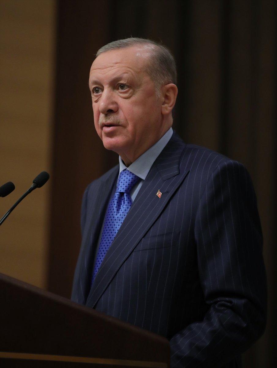 Cumhurbaşkanı Erdoğan: Türkçe'yi korumak beka meselesidir