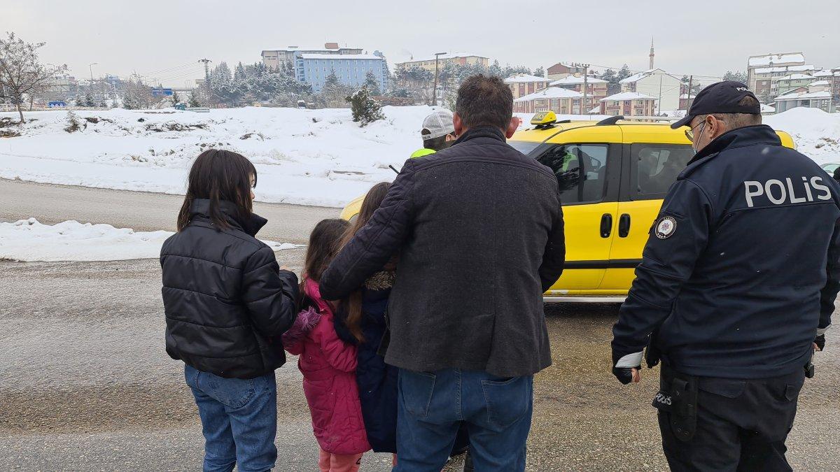 Karabük'te alkollü sürücü 3 çocuğunu araçta gezdirdi