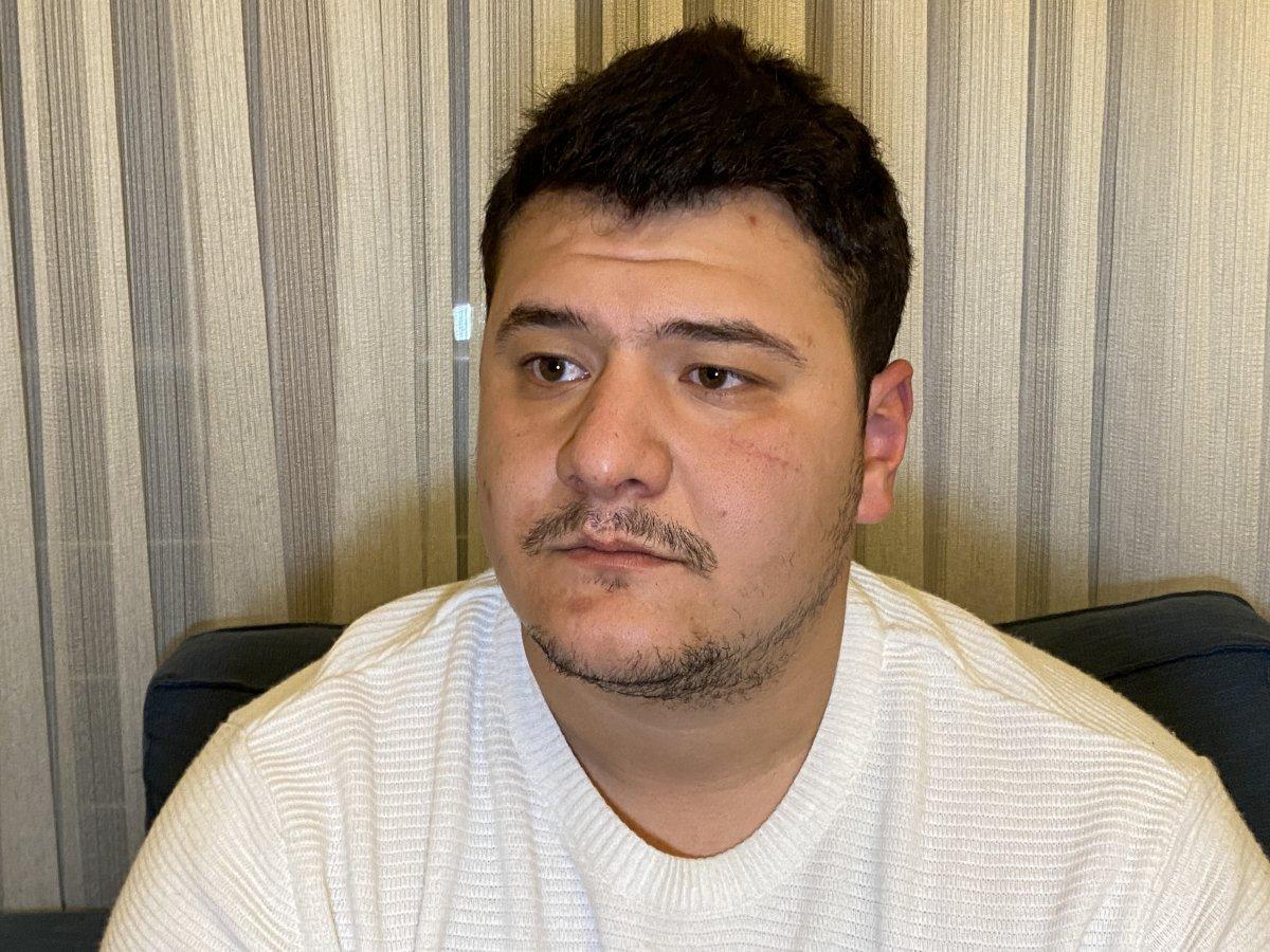 Kocaeli'de Lütfü Türkkan'ın adamlarının darbettiği muhabirin yara izleri geçmeyecek