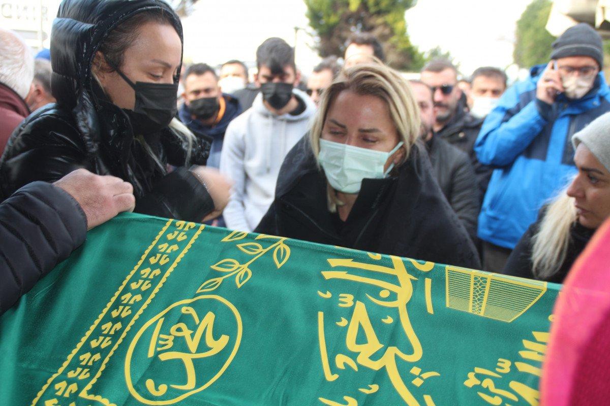 Şafak Mahmutyazıcıoğlu, son yolculuğuna uğurlandı