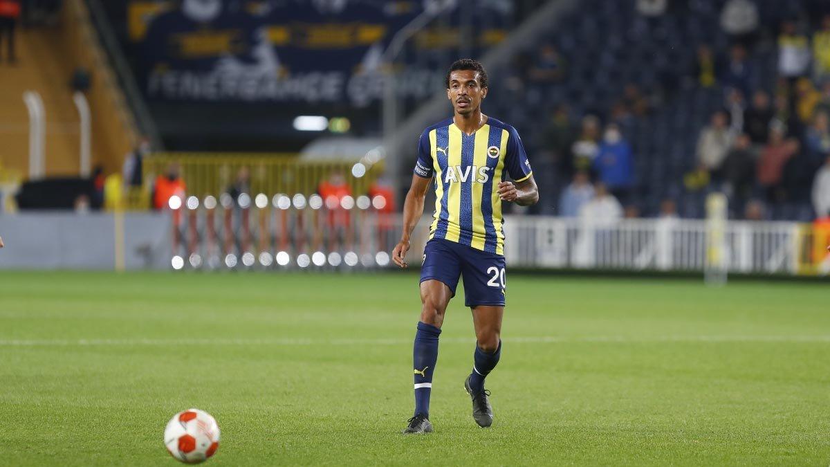 Fenerbahçe, Luiz Gustavo'dan indirim talep etti