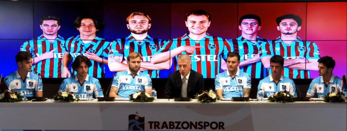 Trabzonspor'da 6 isim için imza töreni