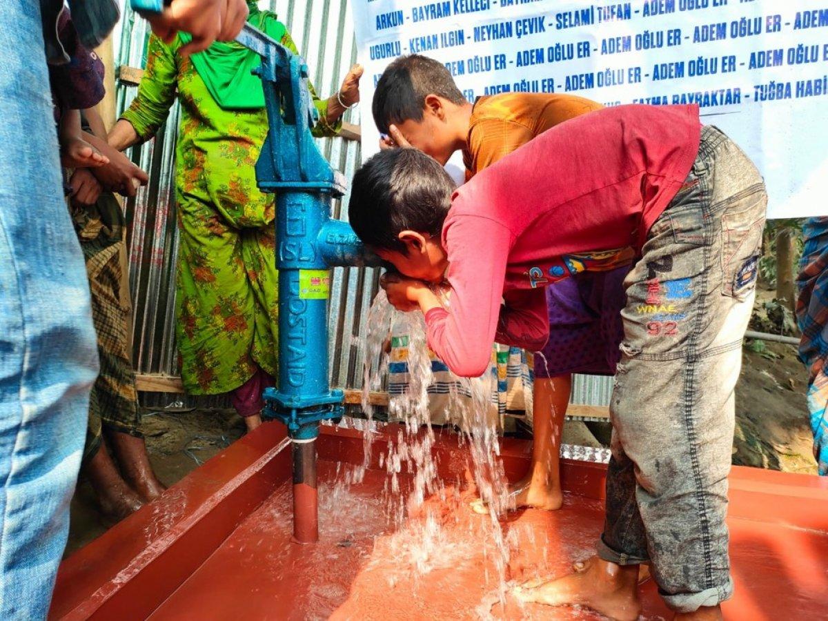 Kardeş Eli Derneği Ahmet Çalık anısına Bangladeş’te su kuyusu açtı