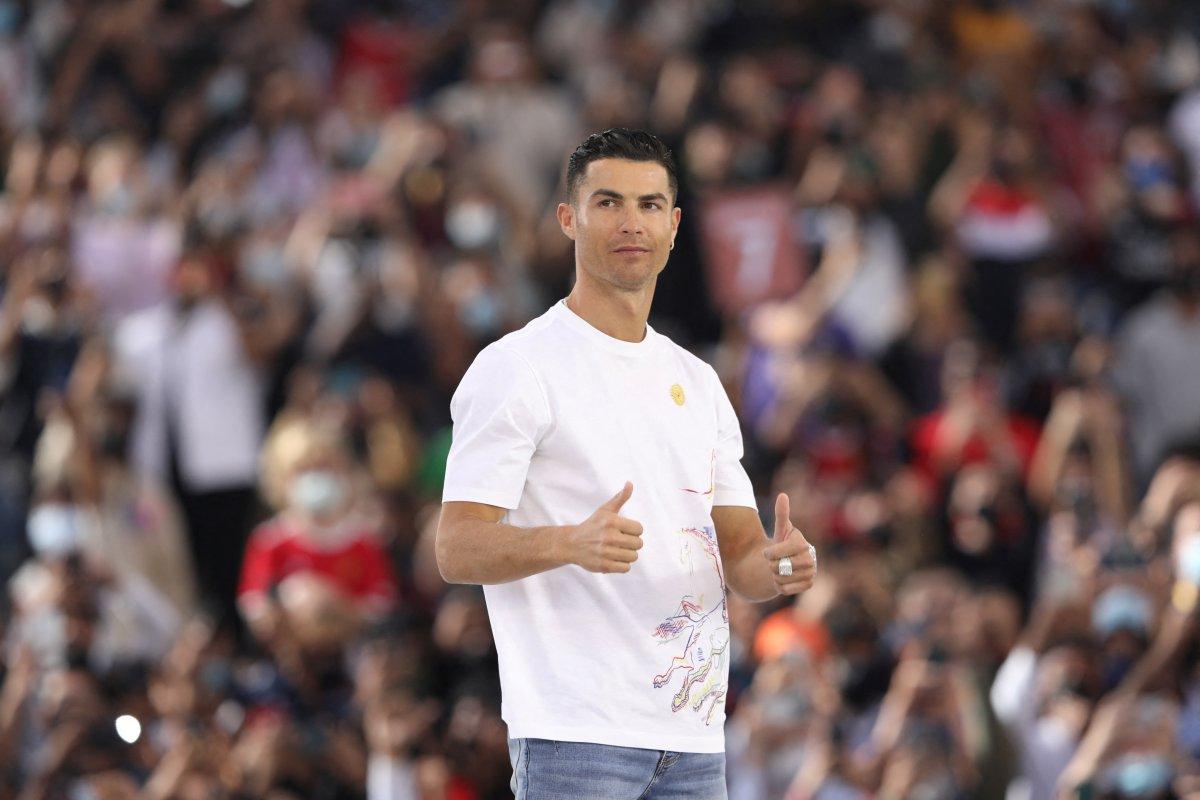 Cristiano Ronaldo gençlere tavsiyeler verdi