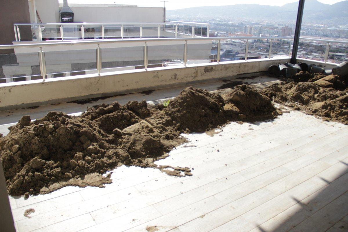 İzmir'de sahte iş insanı, kiraladığı villanın sahibini dolandırdı