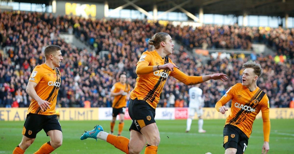 Şota Arveladze, Hull City ile ilk maçını kazandı