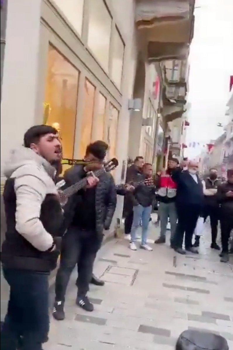 İstanbul Emniyet Müdürlüğü'nden Kürtçe şarkı açıklaması