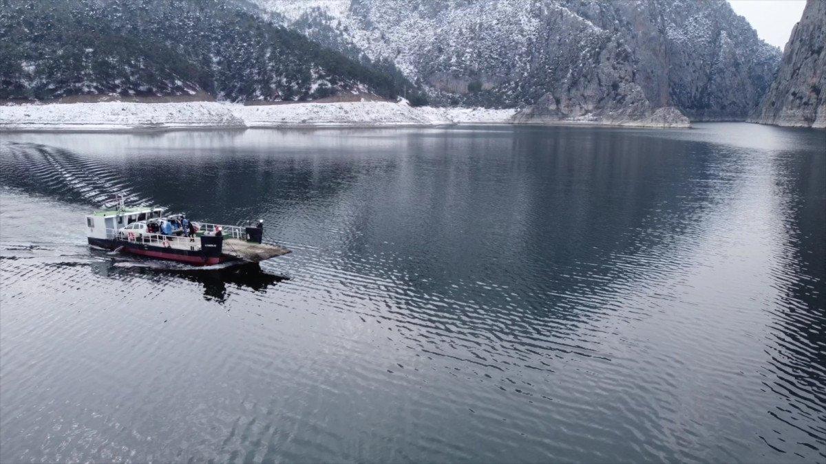 Karlı yolları aşan Samsunlu ekipler aşı mesaisinde