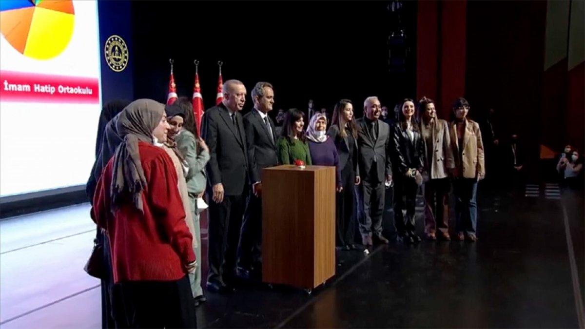 Cumhurbaşkanı Erdoğan'ın, 15 bin öğretmen atama programı konuşması