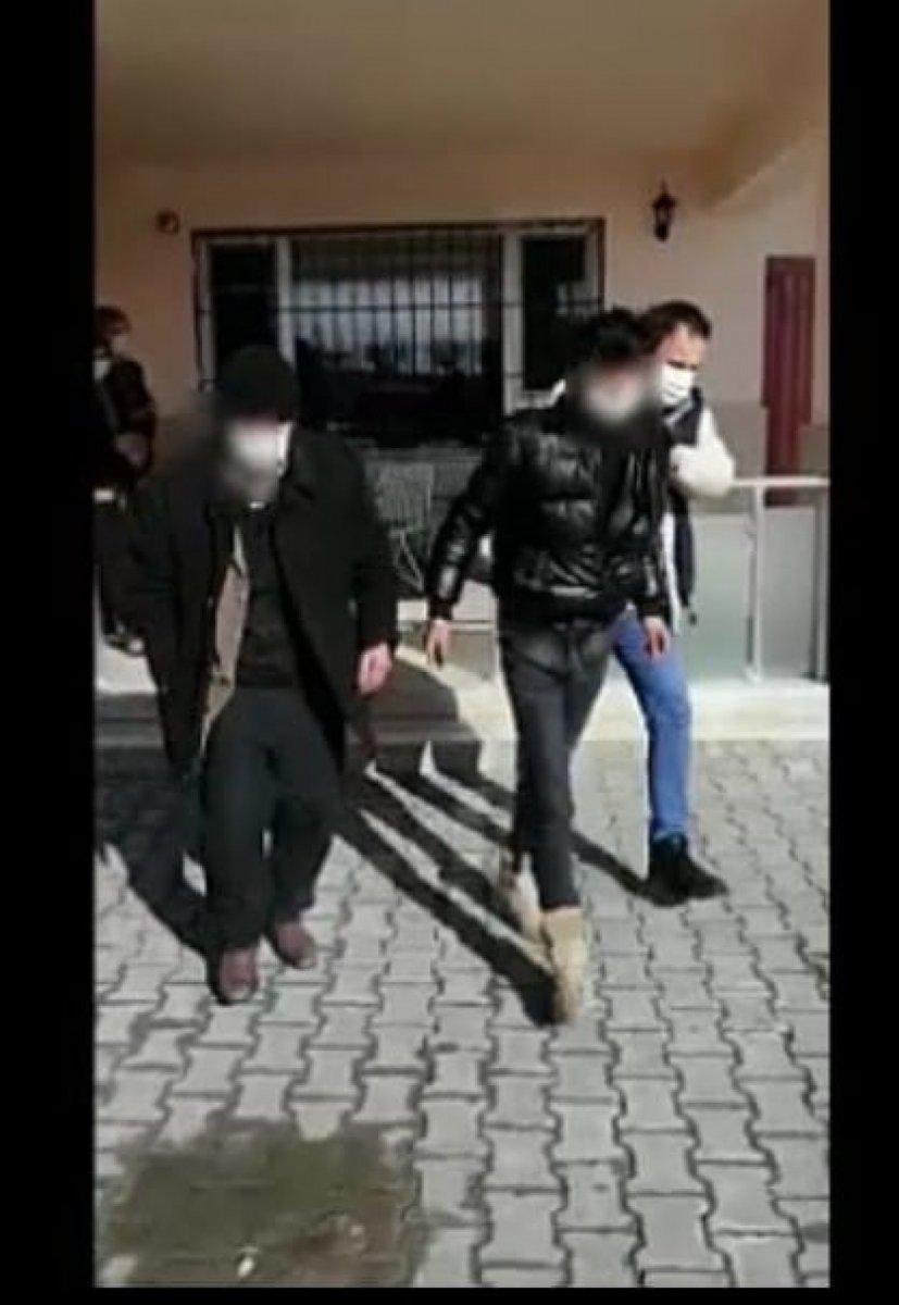 Van’da, göçmen kaçakçılarına operasyon