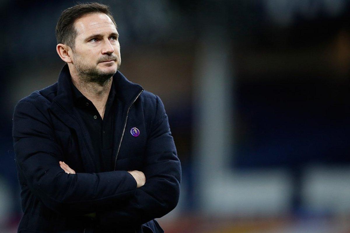 Pereira devre dışı; görev Frank Lampard'ın