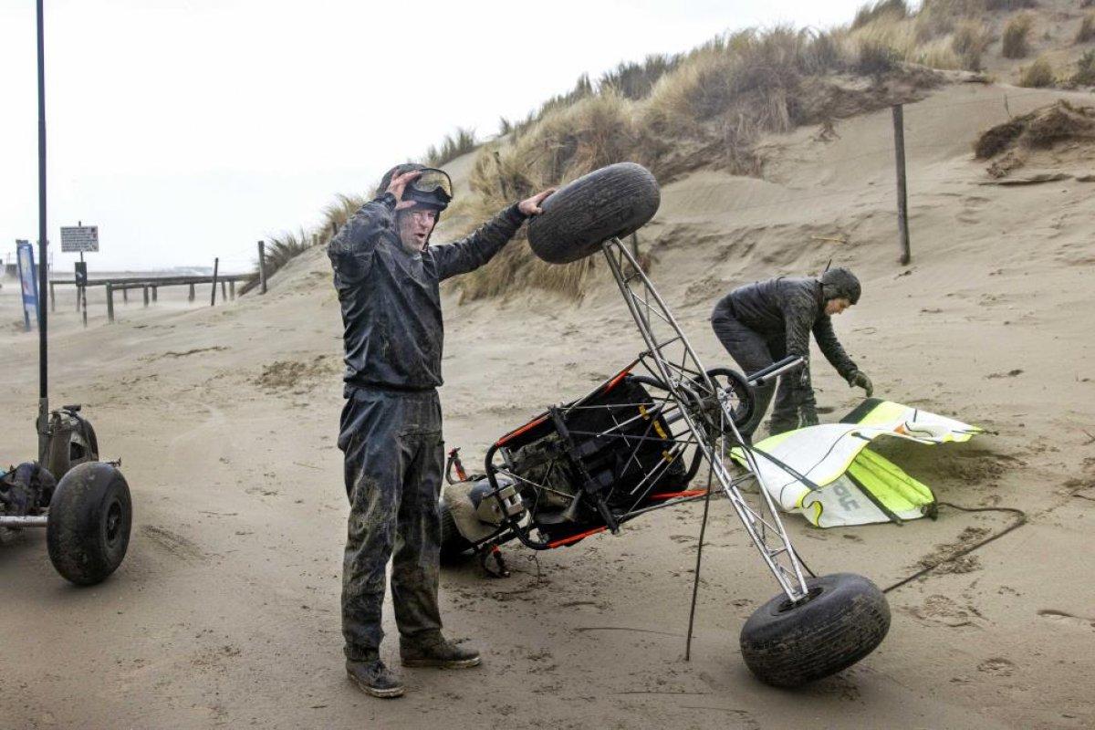 Hollanda'yı Corrie fırtınası vurdu