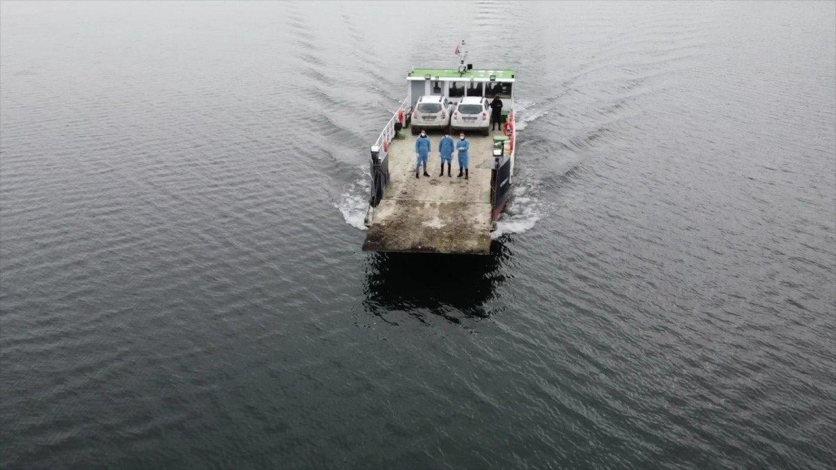 Karlı yolları aşan Samsunlu ekipler aşı mesaisinde