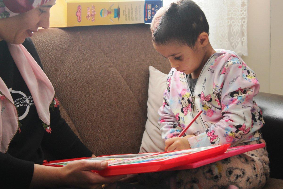 Pitbull saldırısına uğrayan Asiye Ateş, yeniden evinde