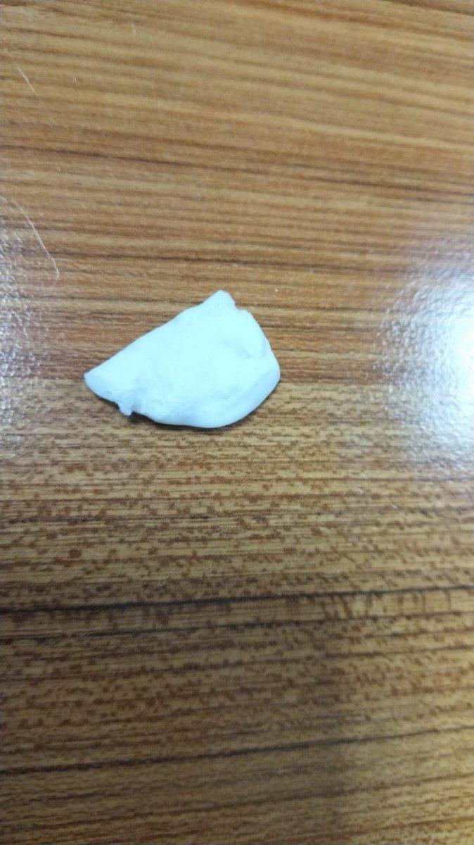 Van'da bir şahıs eroinle uçağa binerken yakalandı