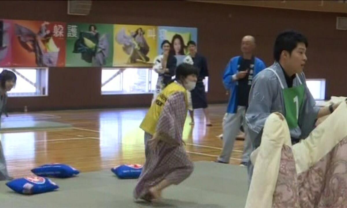 Yastık savaşı spor oldu