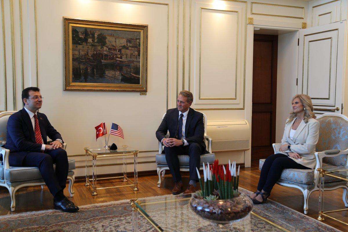 Ekrem İmamoğlu'nun ABD Büyükelçisi ile İngilizce diyaloğu