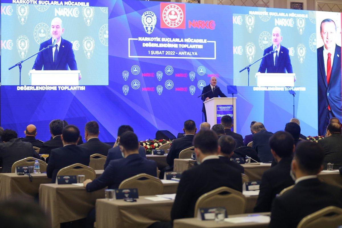 Süleyman Soylu: Uyuşturucu operasyonlarını gündüz yapalım