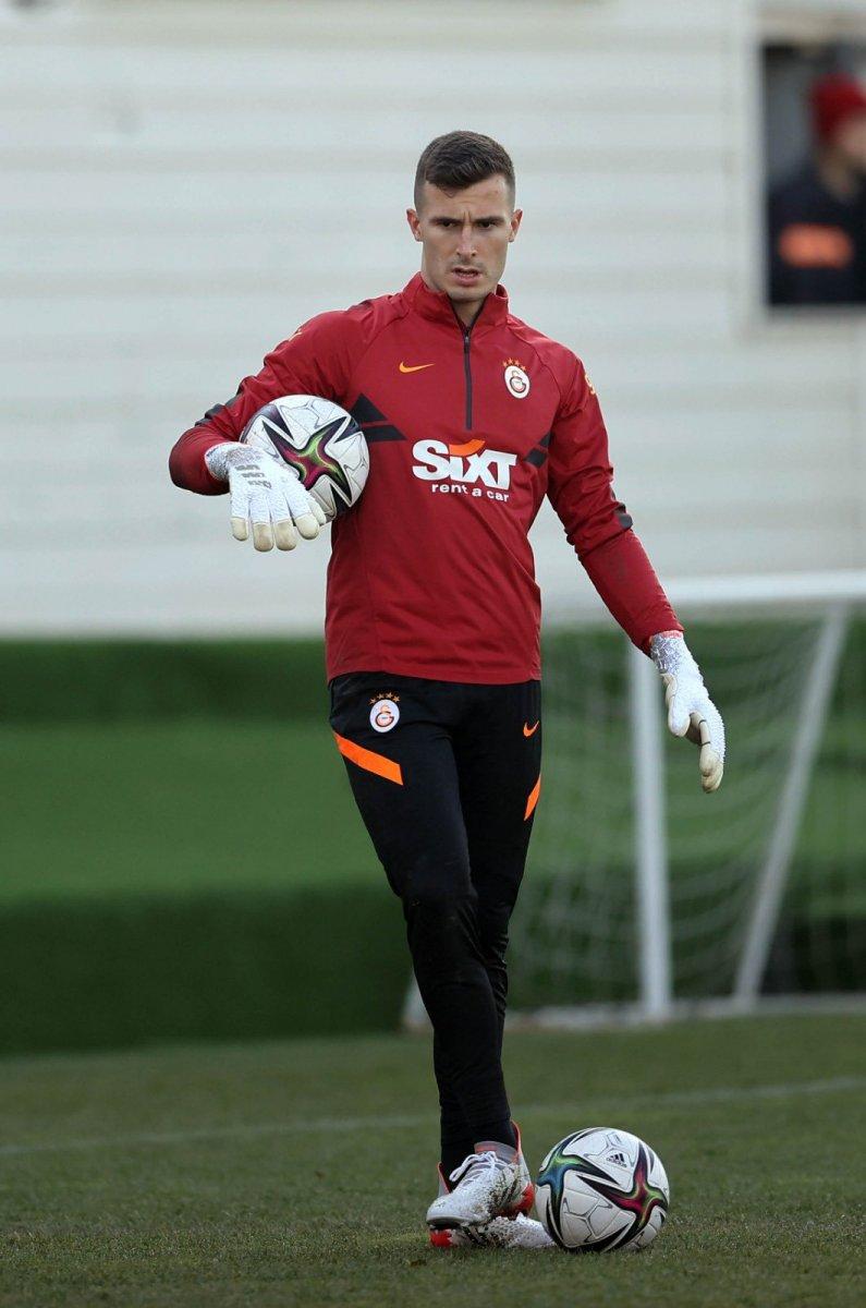 Inaki Pena, Galatasaray'da ilk antrenmanına çıktı