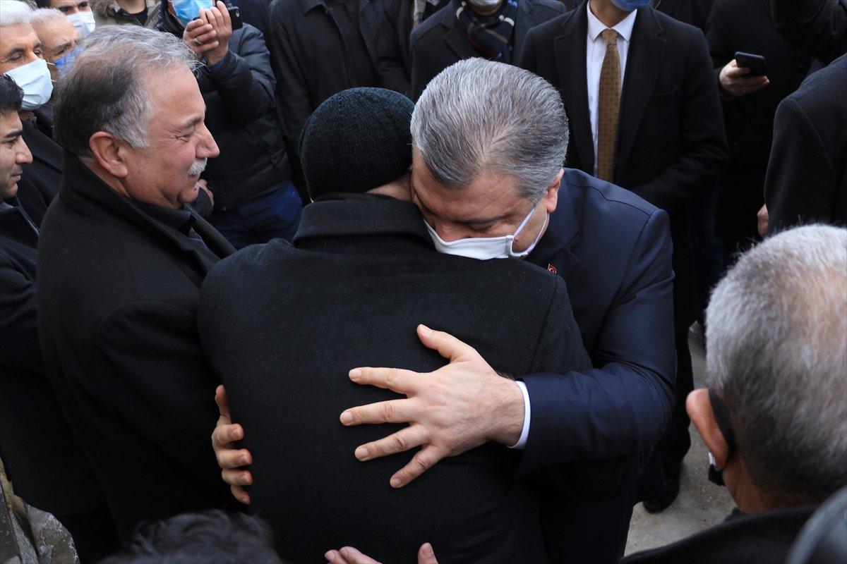 Fahrettin Koca'nın babaannesi, son yolculuğuna uğurlandı