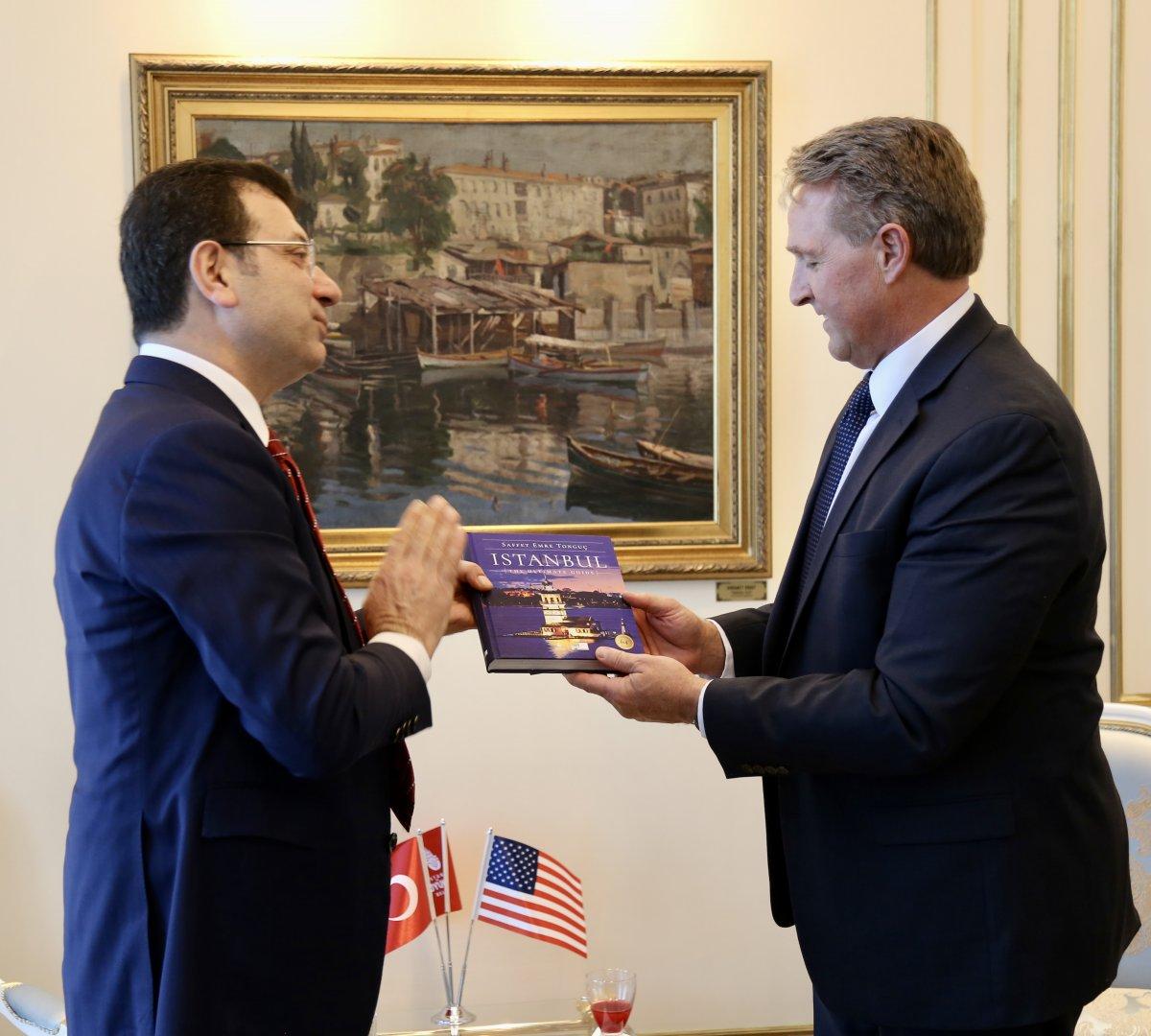 Ekrem İmamoğlu'nun ABD Büyükelçisi ile İngilizce diyaloğu