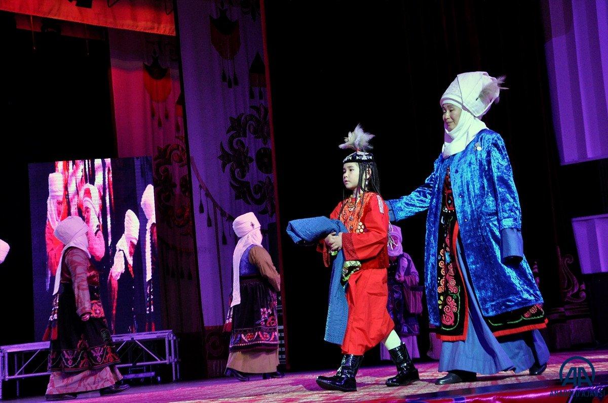 Kırgızistan’da, Dünya Başörtüsü Günü kutlandı